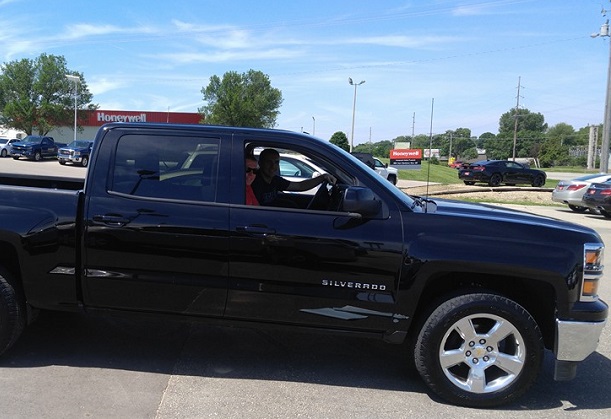  Decorah Iowa Chevrolet Silverado dealer